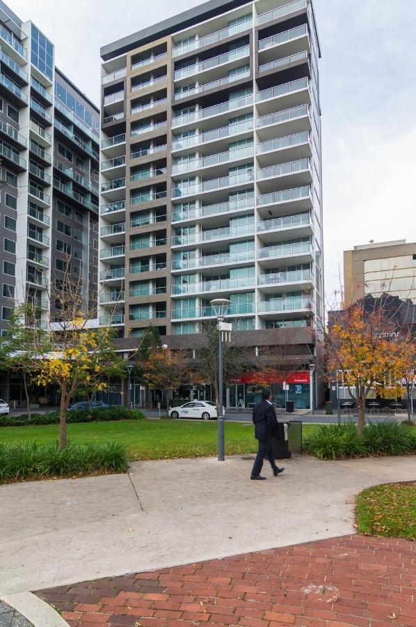 Lux 2Br Apt On Hindmarsh Sq-Pool-Gym-Sauna-Parking Adelaide Buitenkant foto